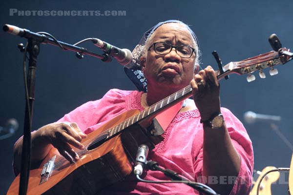 MADISEN WARD AND THE MAMA BEAR - 2015-09-08 - PARIS - Grand Rex - 